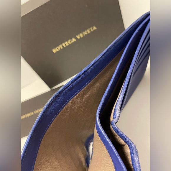 Bottega Venetta bifold wallet - Picture 11 of 14